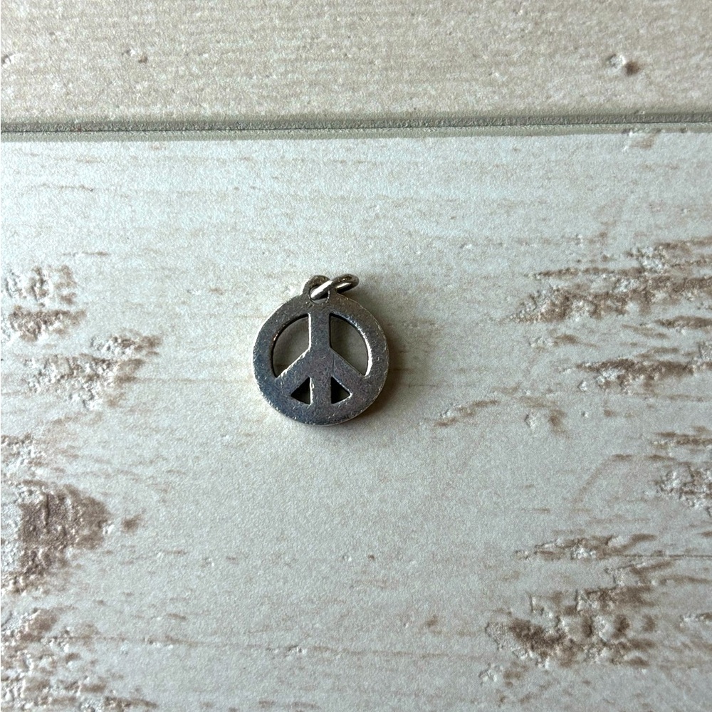 James Avery
